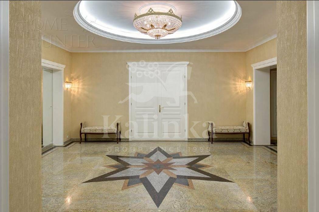 2-этажный коттедж 850 м² с отделкой