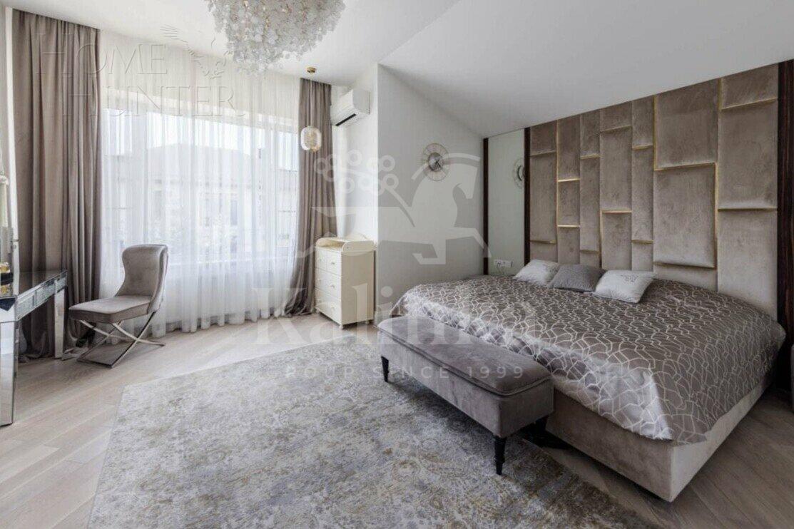 2-этажный коттедж 470 м² с отделкой