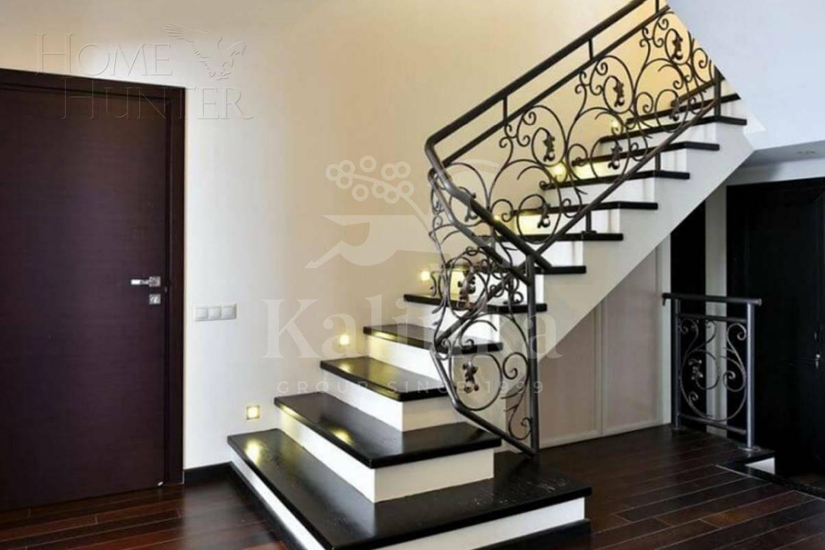 2-этажный коттедж 490 м² с отделкой