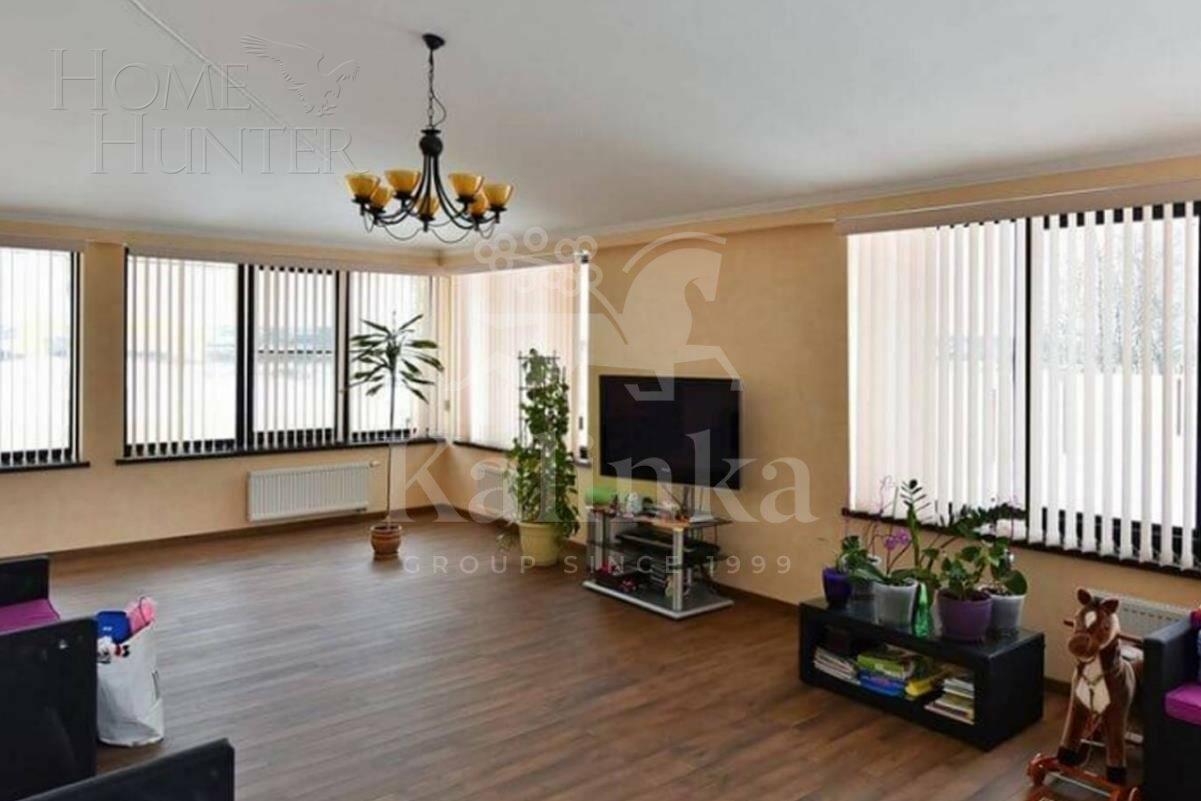 2-этажный коттедж 490 м² с отделкой