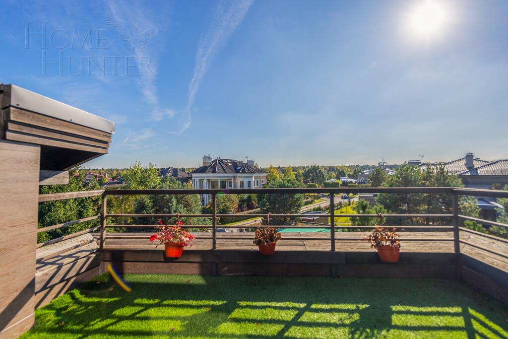 3-этажный коттедж 700 м² с отделкой