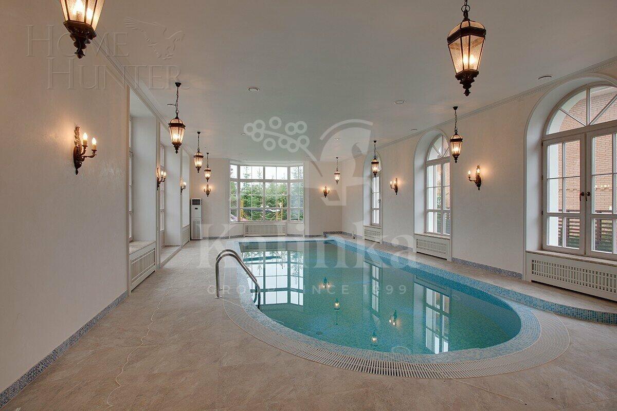 2-этажный коттедж 1 107 м² с отделкой