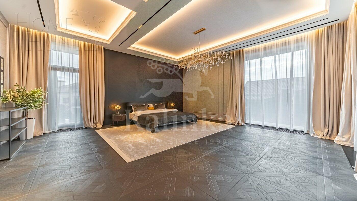 2-этажный коттедж 1 250 м² с отделкой