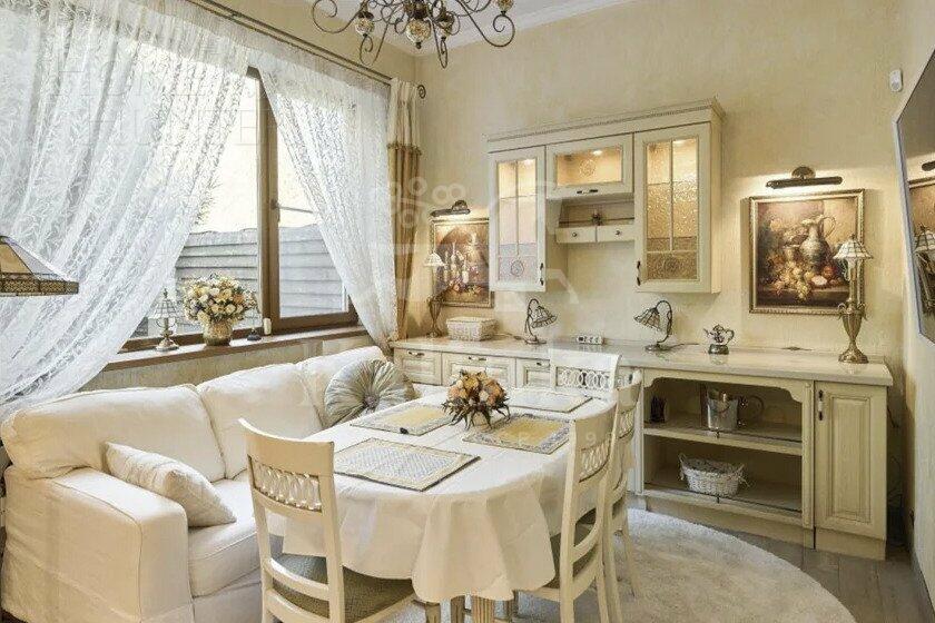 3-этажный таунхаус 250 м² с отделкой