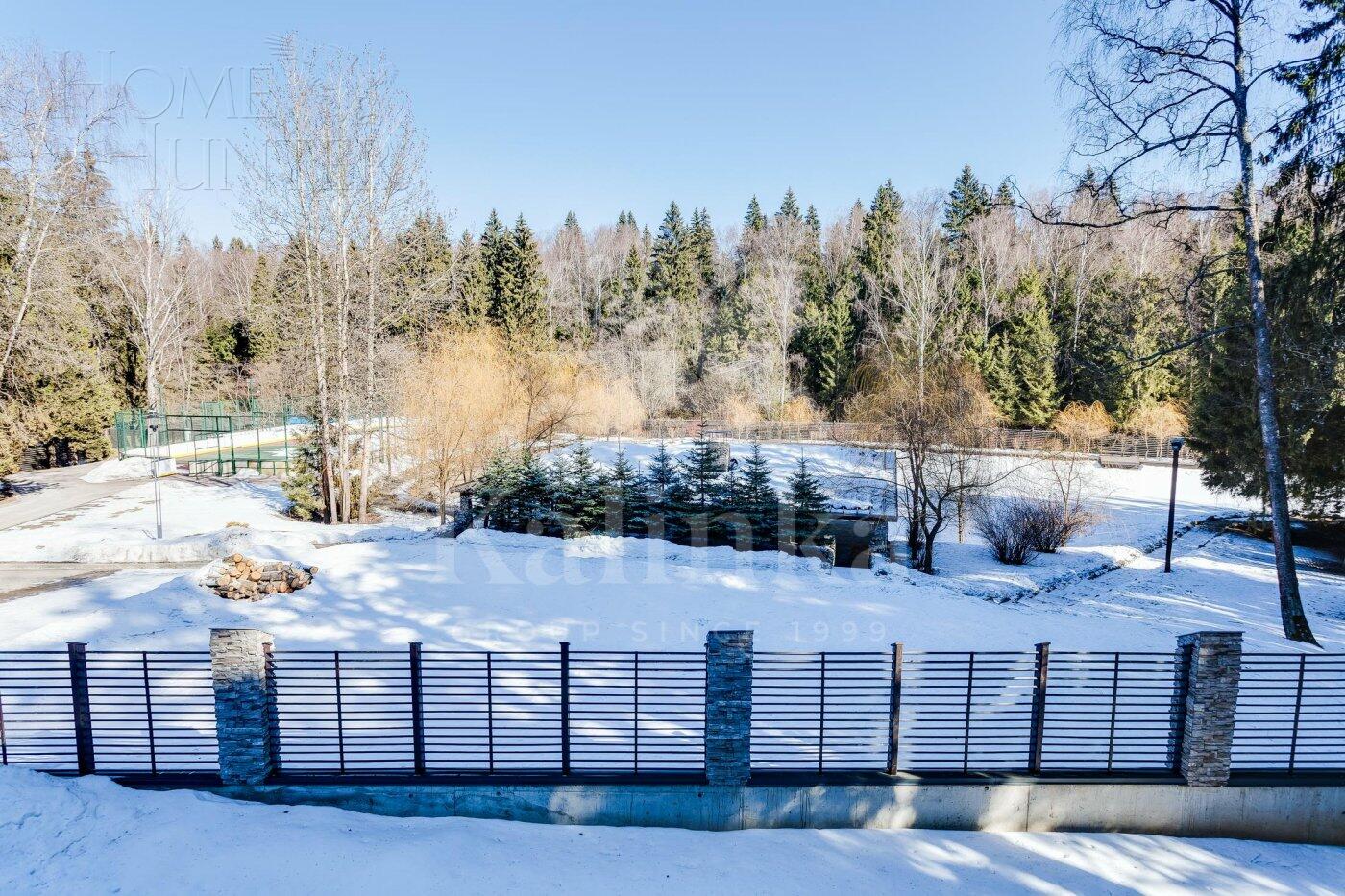 2-этажный коттедж 550 м² без отделки