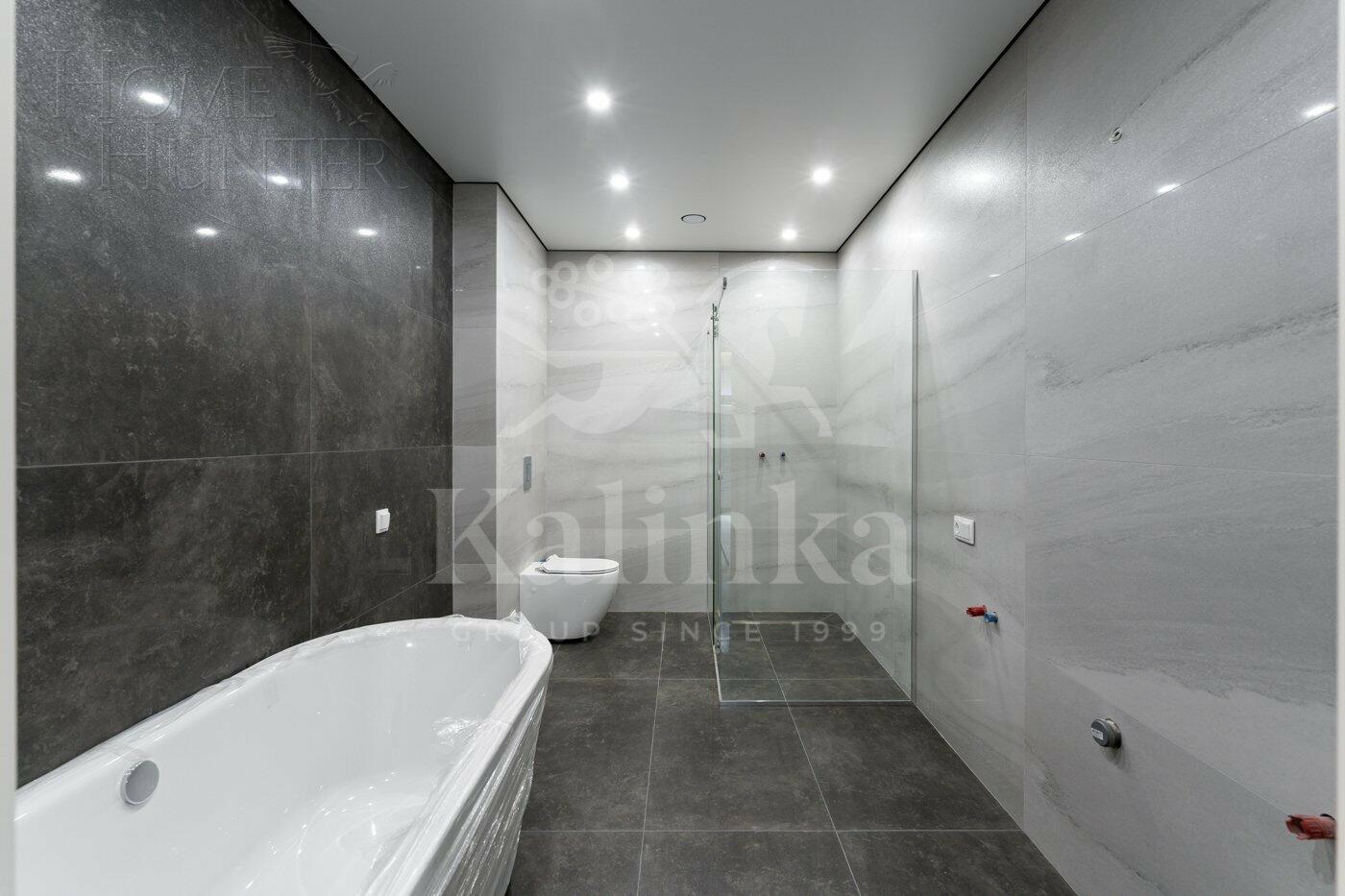 2-этажный коттедж 450 м² с отделкой