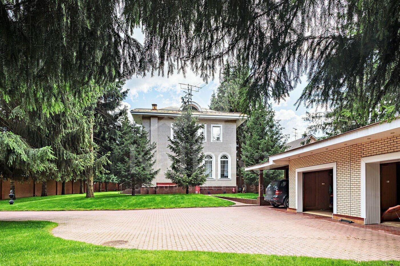 2-этажный коттедж 250 м² с отделкой