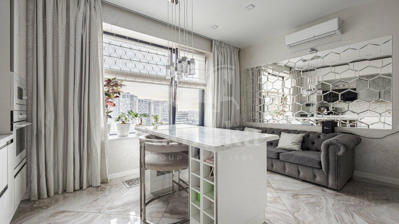 3-КОМН. КВАРТИРА С ОТДЕЛКОЙ 78 М² НА 19 ЭТАЖЕ