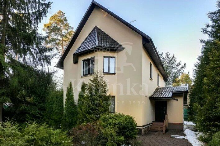 2-этажный коттедж 220 м² с отделкой