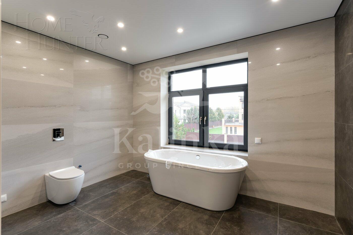 2-этажный коттедж 450 м² с отделкой