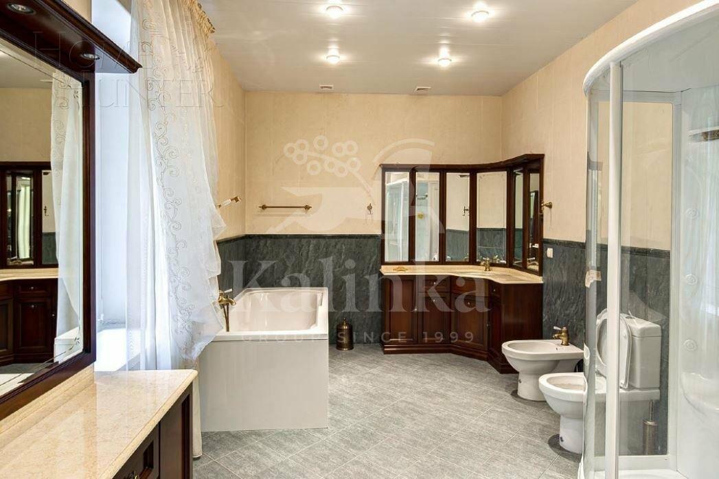 2-этажный коттедж 850 м² с отделкой