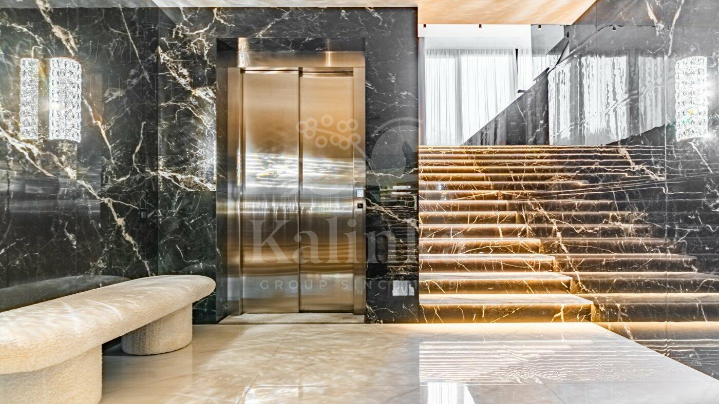 2-этажный коттедж 1 250 м² с отделкой