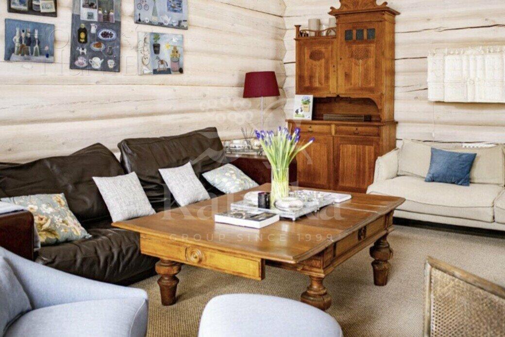 2-этажный коттедж 400 м² с отделкой