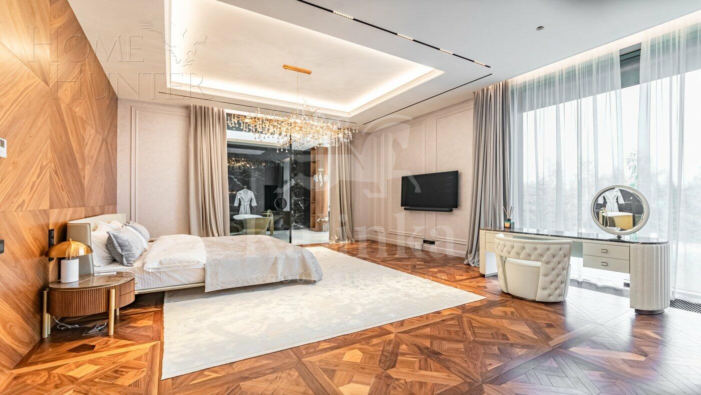 2-этажный коттедж 1 250 м² с отделкой