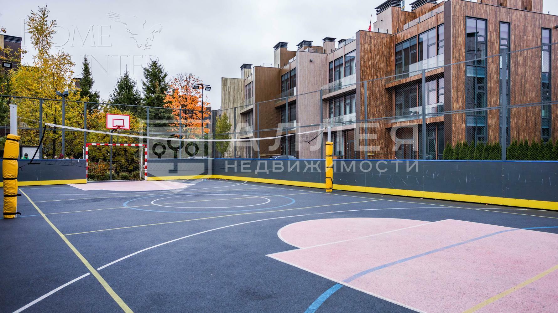 3-этажный таунхаус 238 м² без отделки