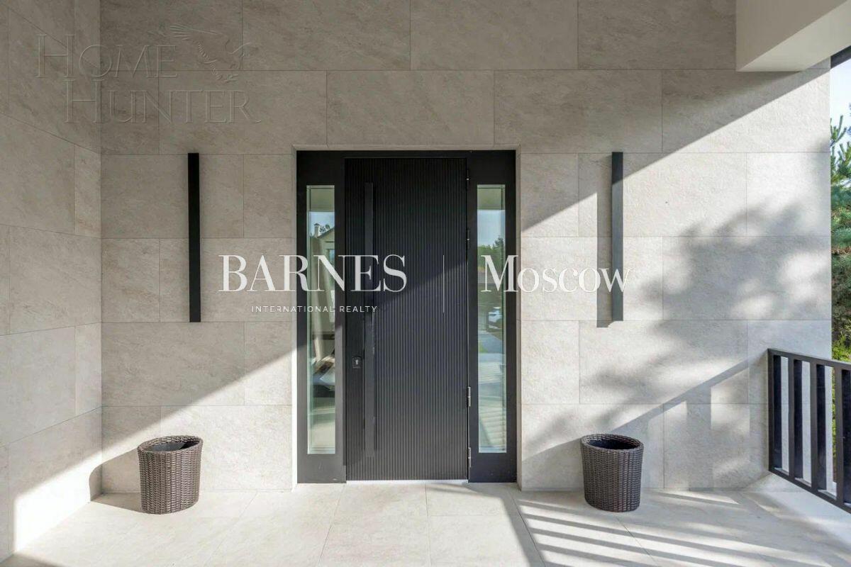 1-этажный коттедж 990 м² с отделкой