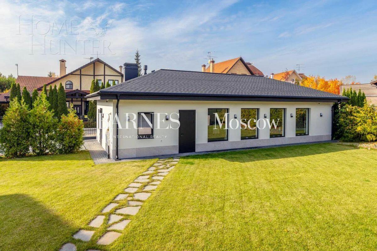 1-этажный коттедж 990 м² с отделкой