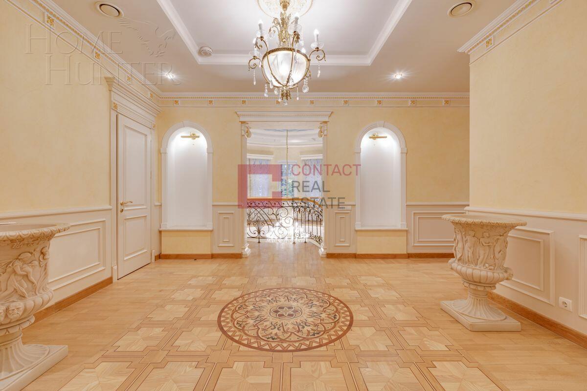 2-этажный коттедж 1 250 м² с отделкой