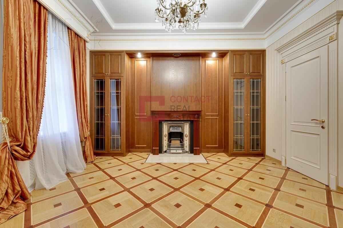 2-этажный коттедж 1 250 м² с отделкой