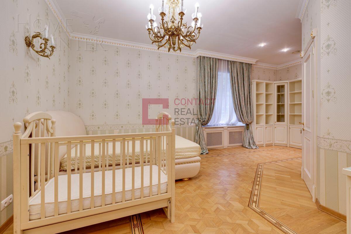 2-этажный коттедж 1 250 м² с отделкой