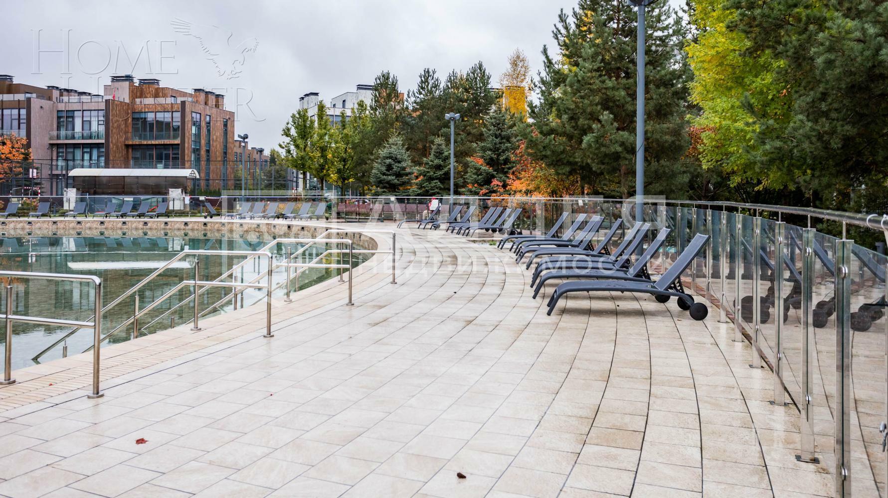 3-этажный таунхаус 238 м² без отделки