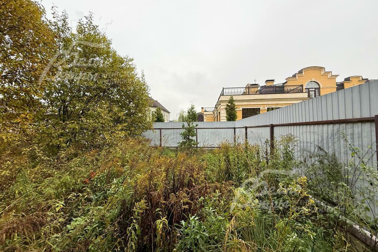 Участок 18.4 сот. в охраняемом поселке