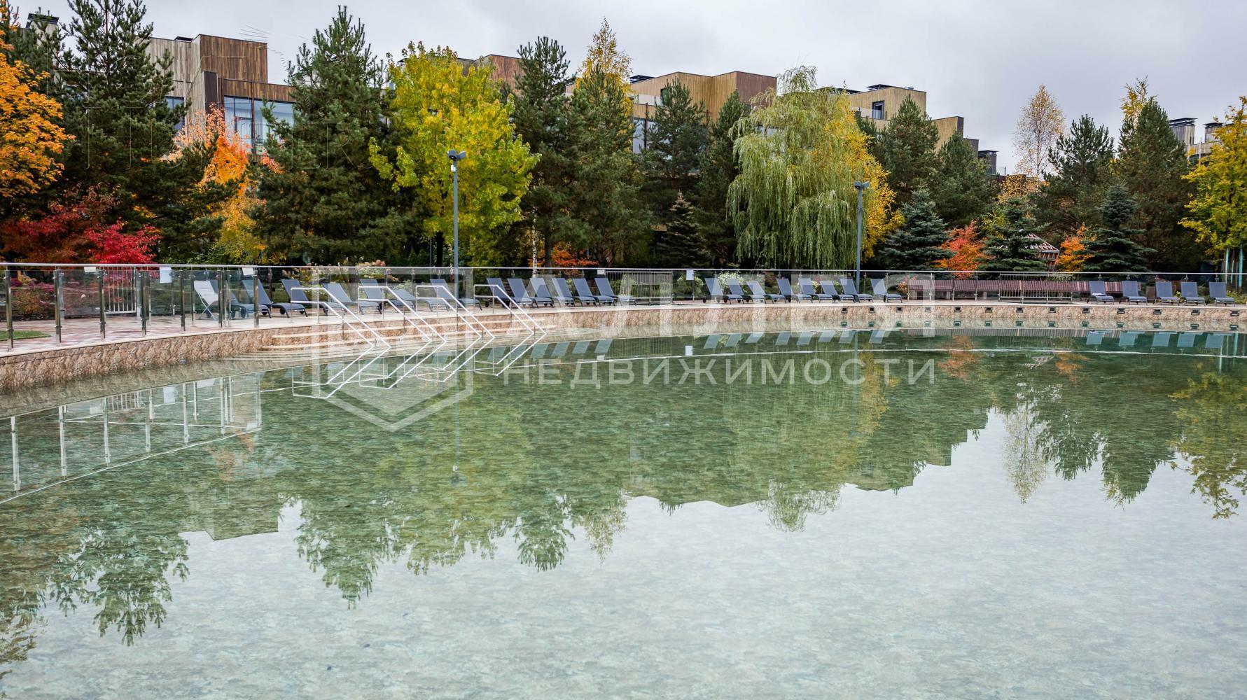 3-этажный таунхаус 238 м² без отделки