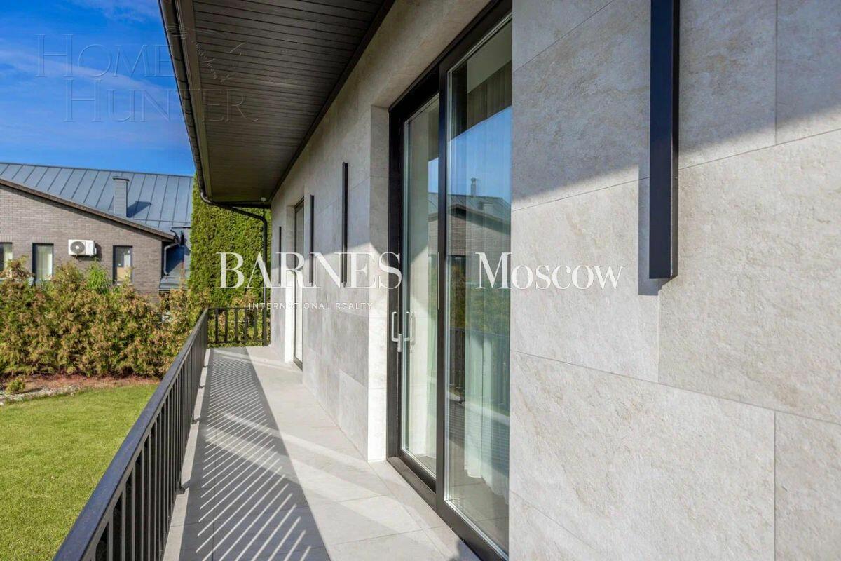 1-этажный коттедж 990 м² с отделкой