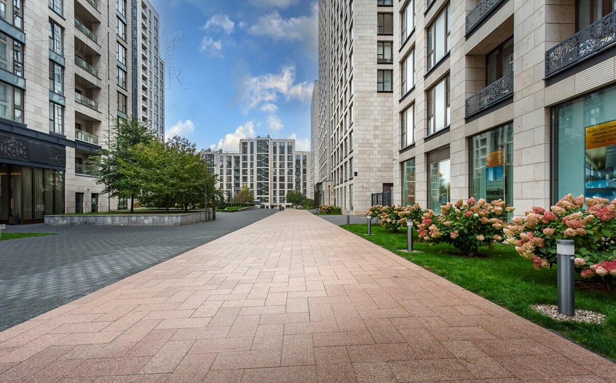 4-КОМН. КВАРТИРА С ОТДЕЛКОЙ 150 М² НА 10 ЭТАЖЕ