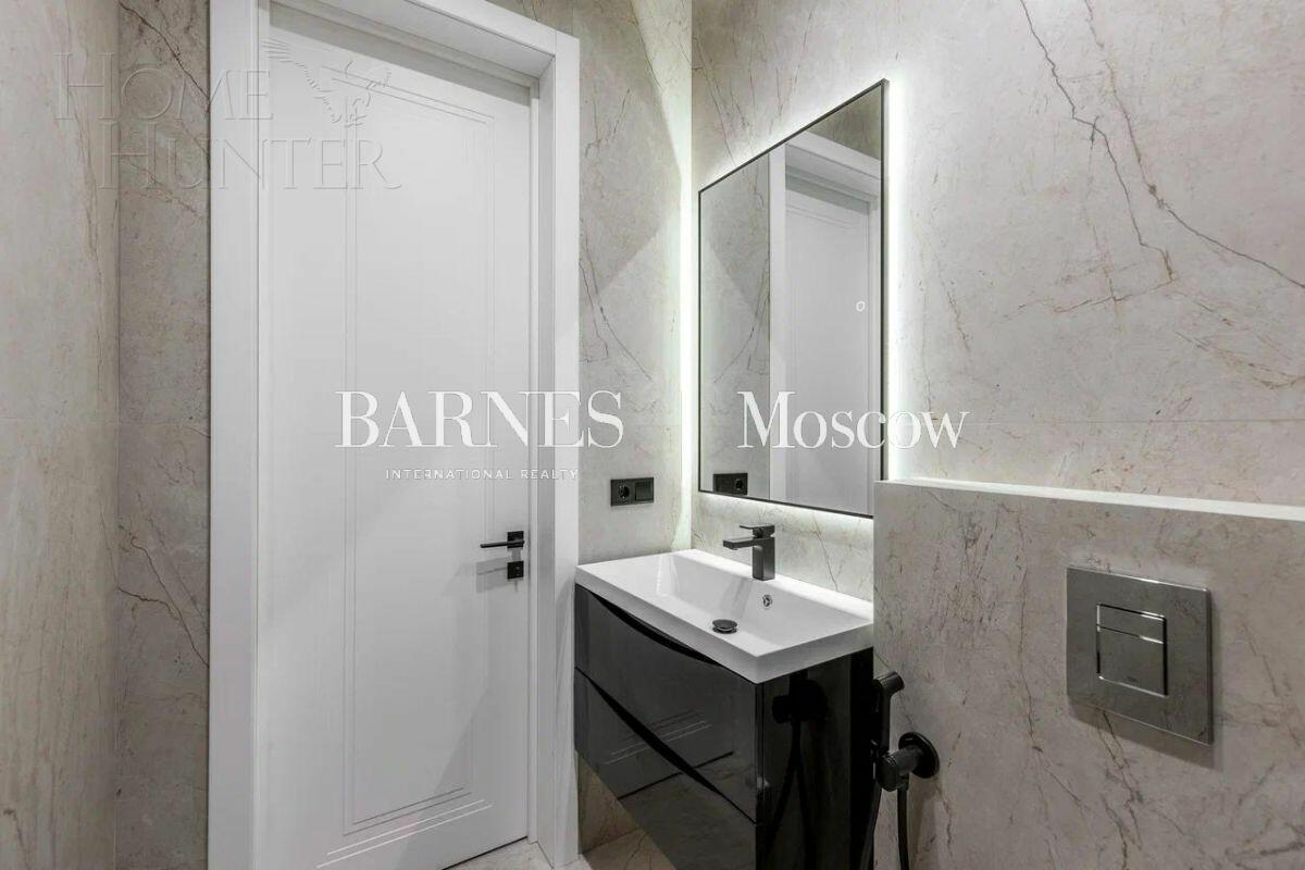 1-этажный коттедж 990 м² с отделкой