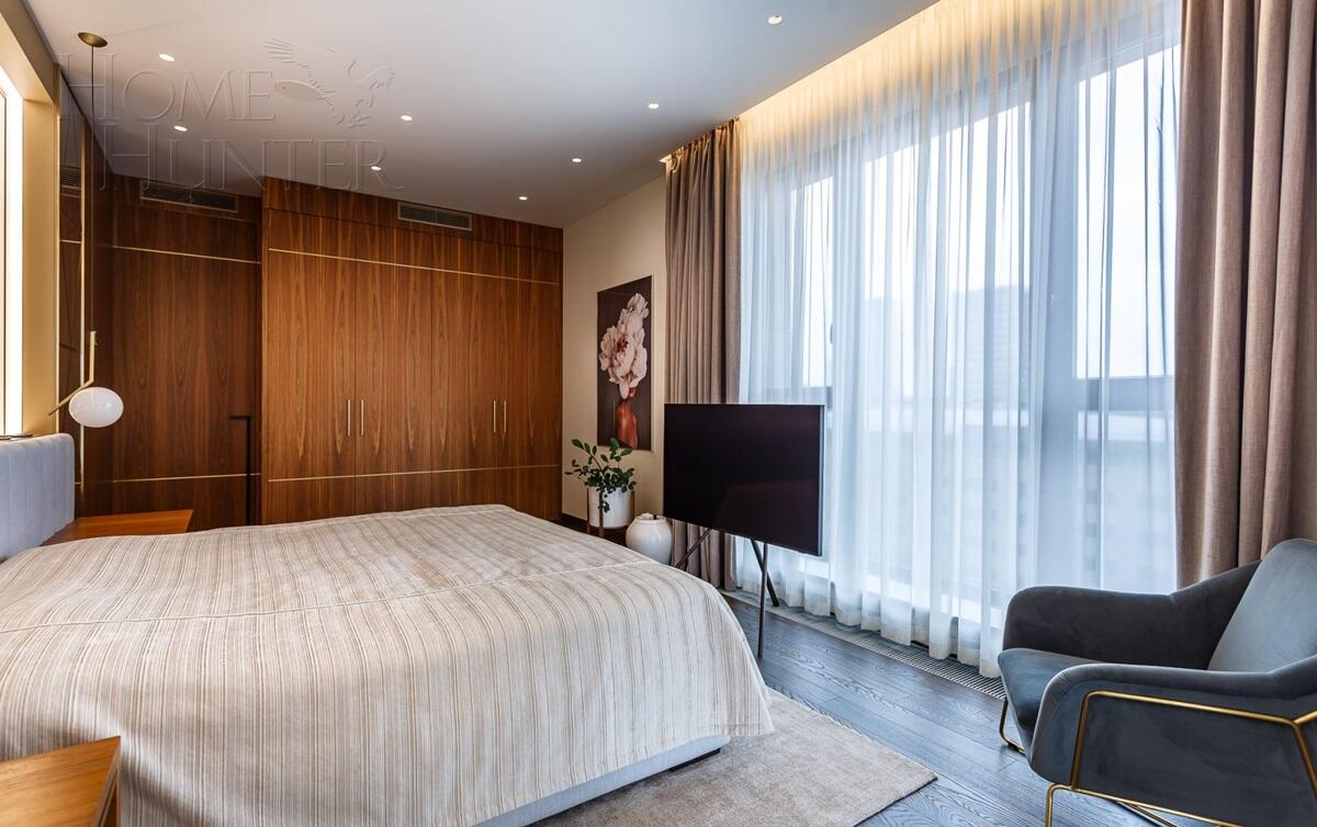 4-КОМН. КВАРТИРА С ОТДЕЛКОЙ 150 М² НА 10 ЭТАЖЕ