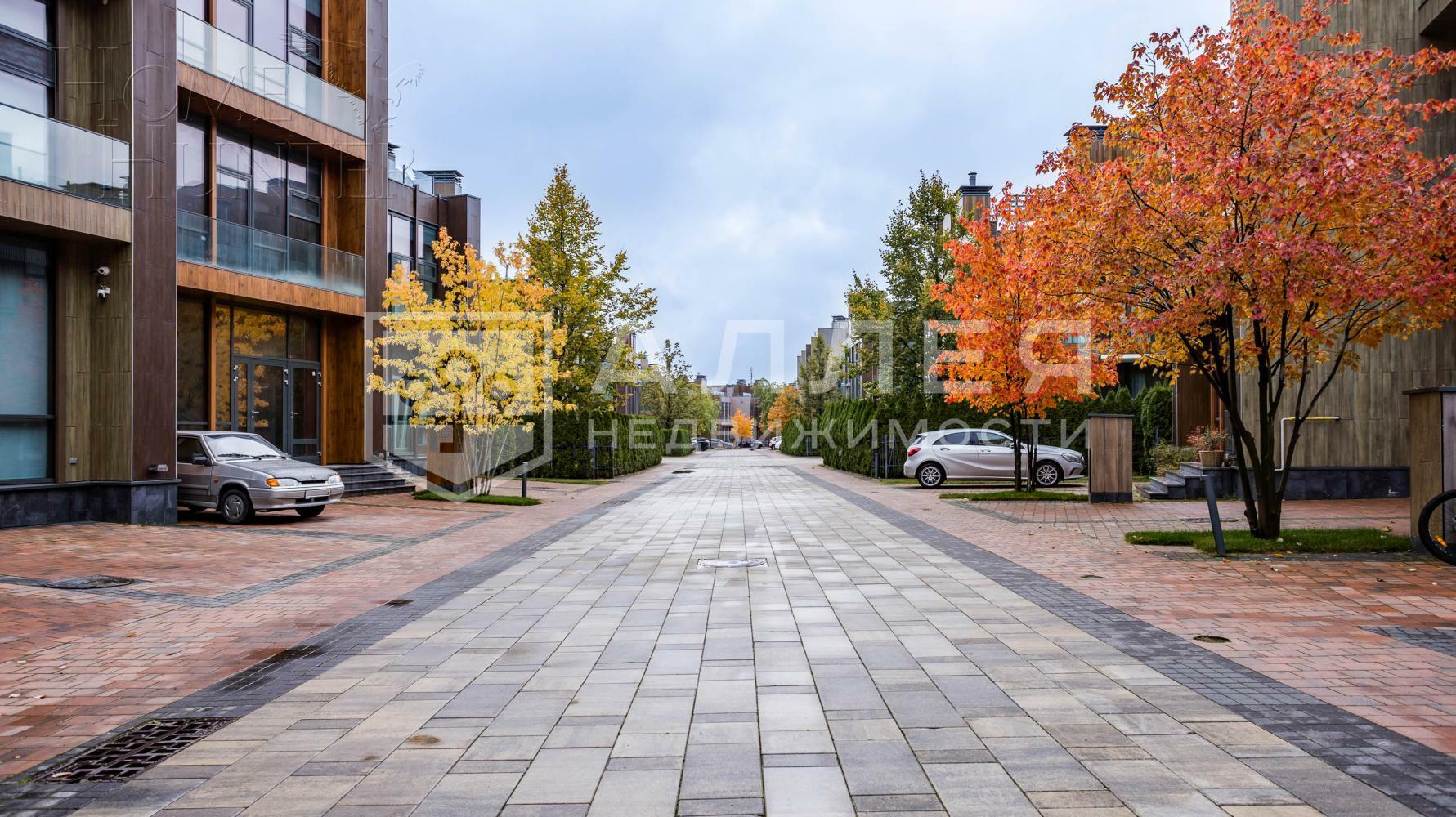 3-этажный таунхаус 238 м² без отделки