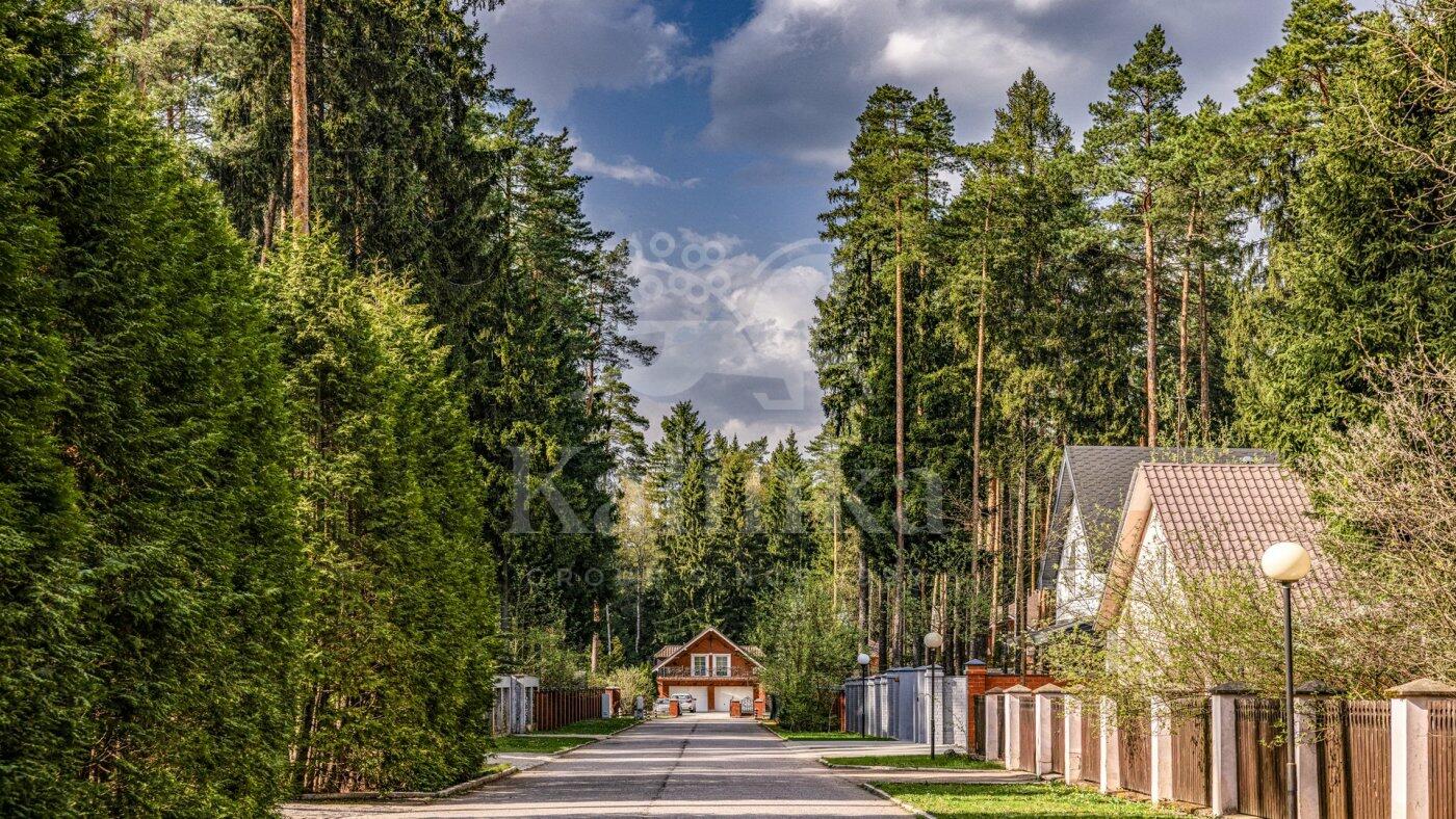 2-этажный коттедж 654 м² с отделкой