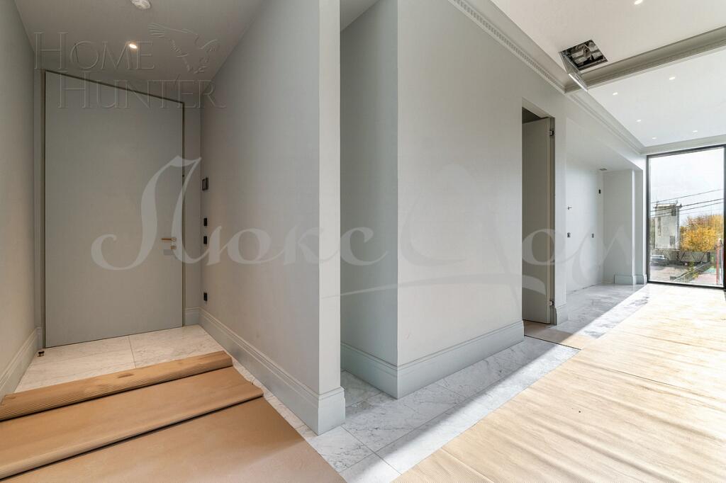 4-КОМН. КВАРТИРА С ОТДЕЛКОЙ 182 М² НА 2 ЭТАЖЕ