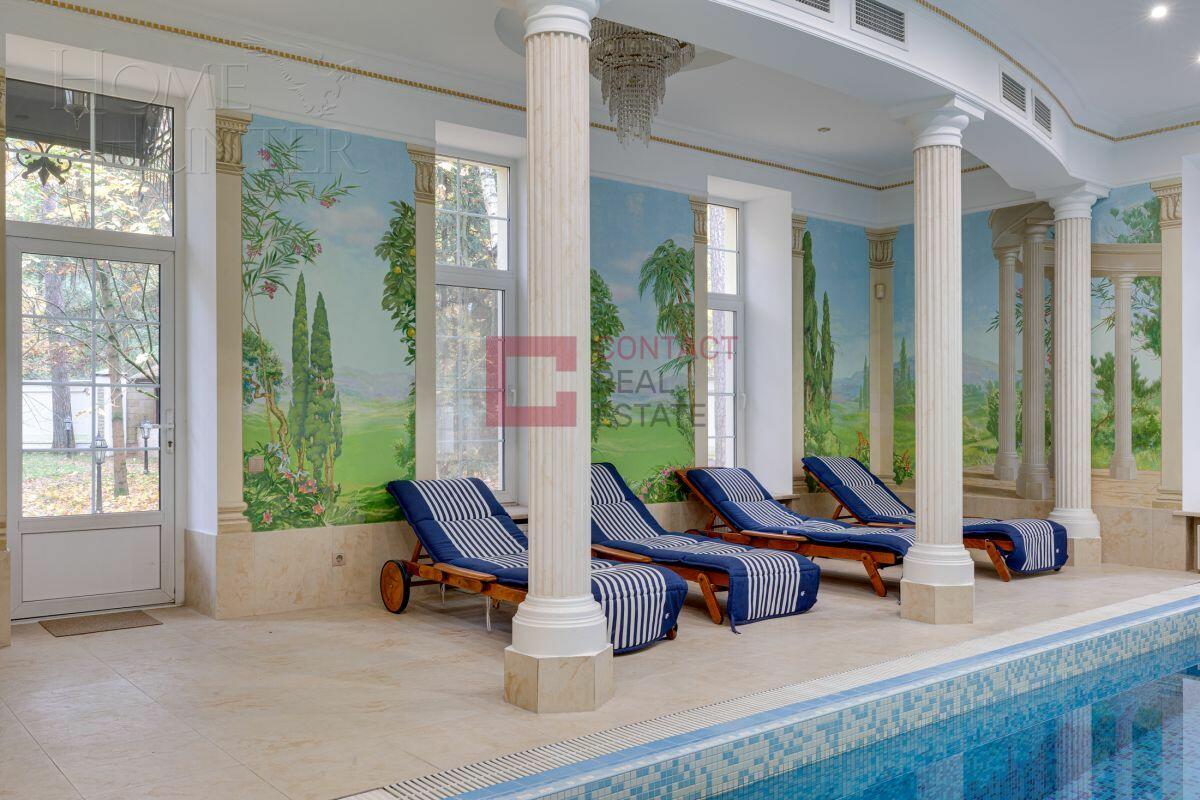 2-этажный коттедж 1 250 м² с отделкой