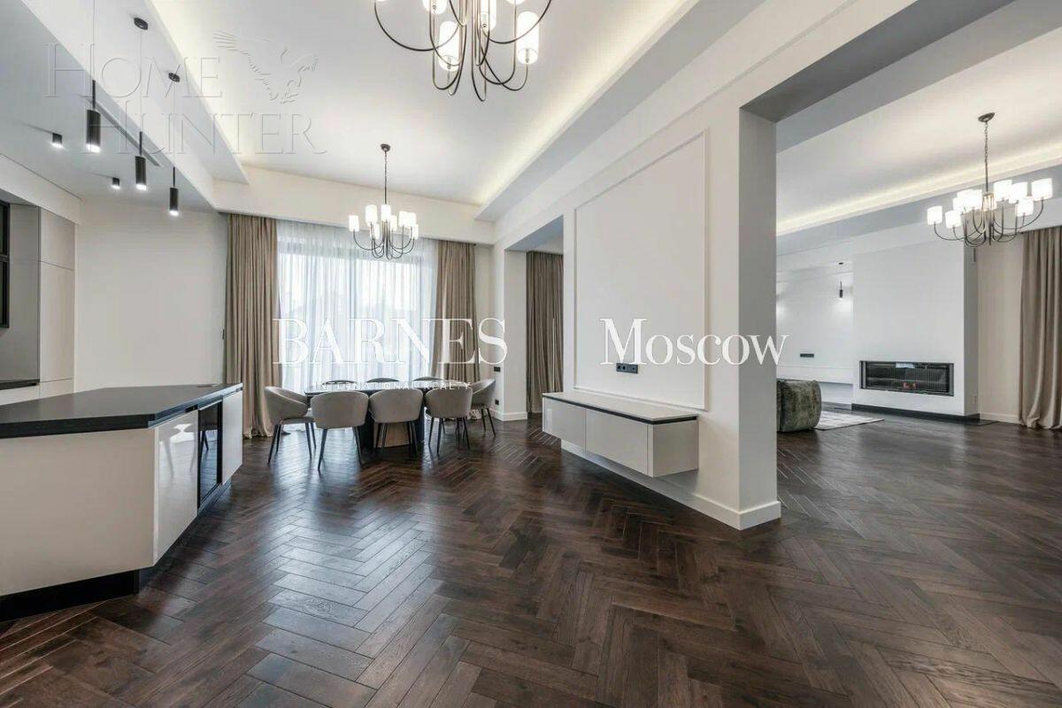 1-этажный коттедж 990 м² с отделкой