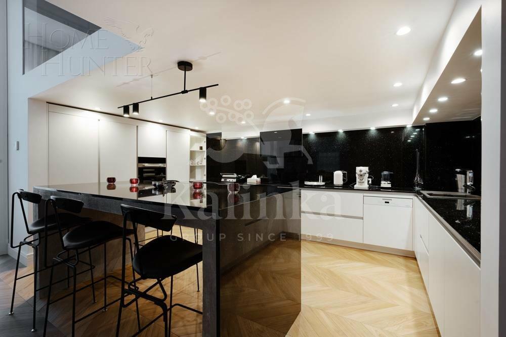 2-УРОВНЕВЫЙ ПЕНТХАУС С ОТДЕЛКОЙ 305 М² НА 2 ЭТАЖЕ