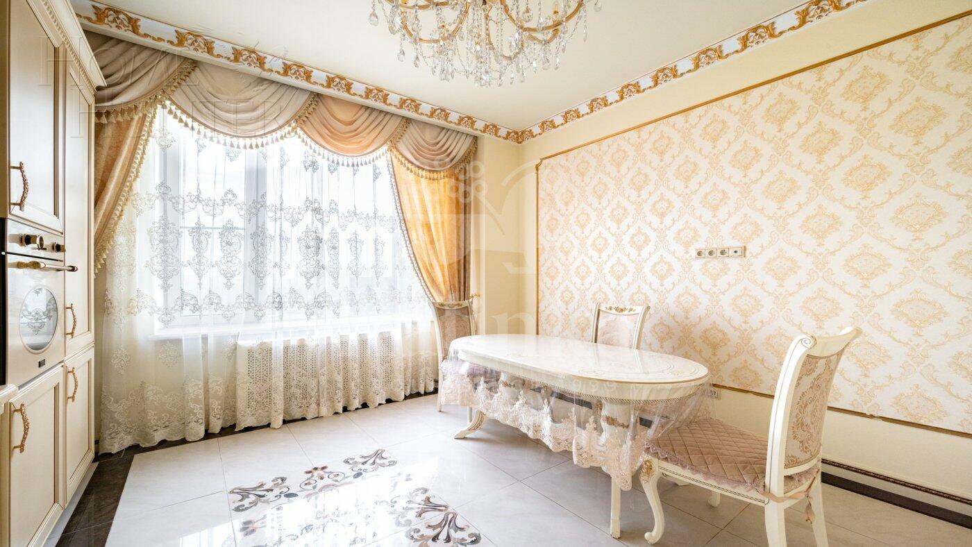 3-КОМН. КВАРТИРА С ОТДЕЛКОЙ 126 М² НА 14 ЭТАЖЕ