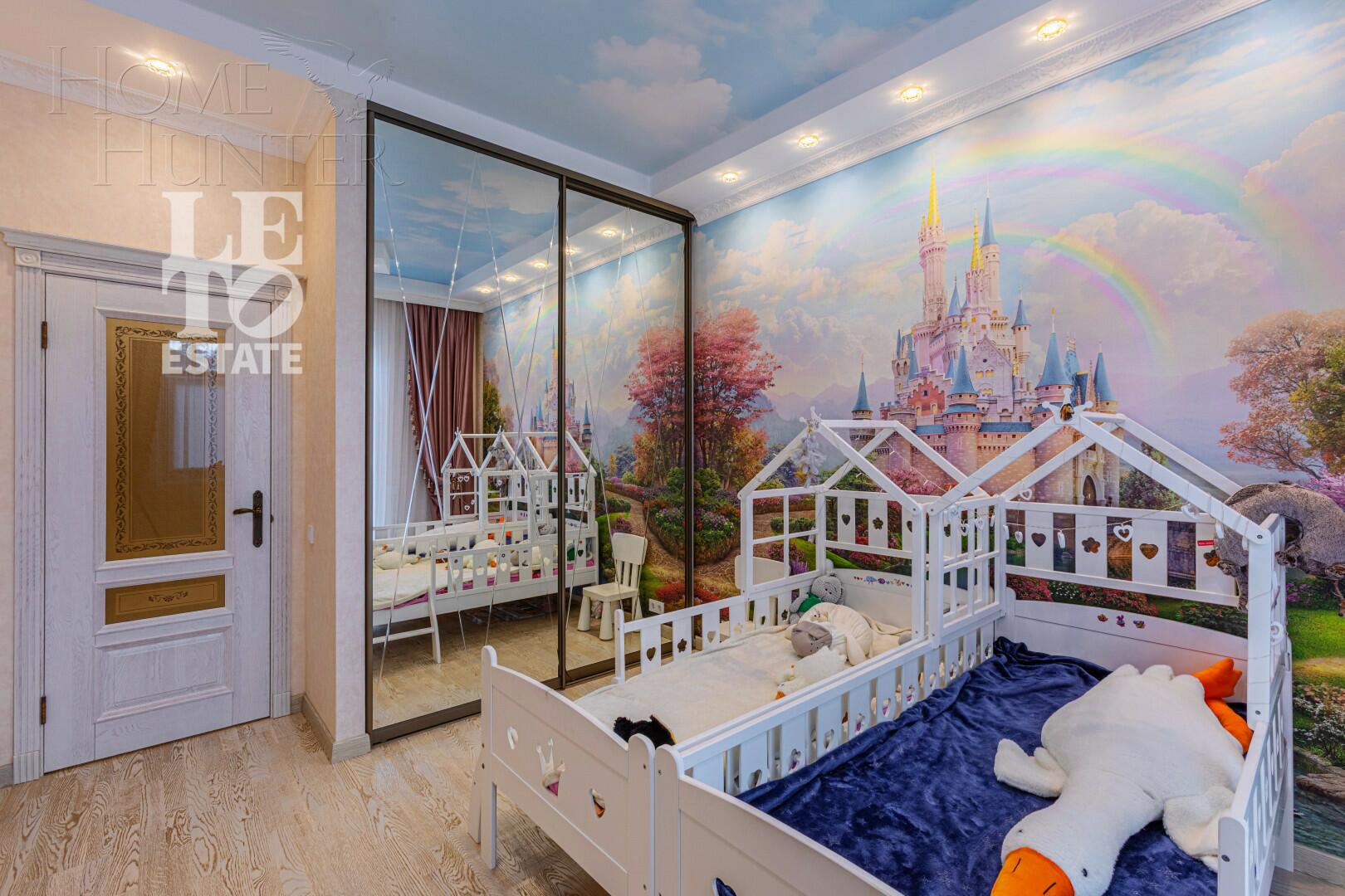 2-этажный таунхаус 251.7 м² с отделкой