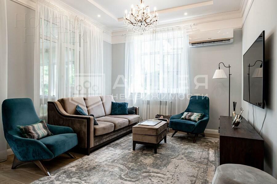 2-этажный коттедж 360 м² с отделкой