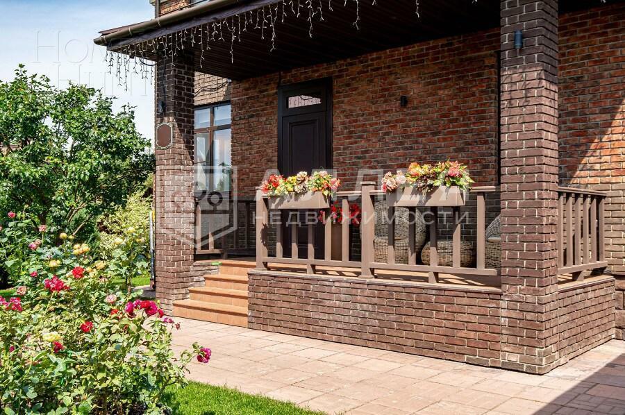 2-этажный коттедж 360 м² с отделкой