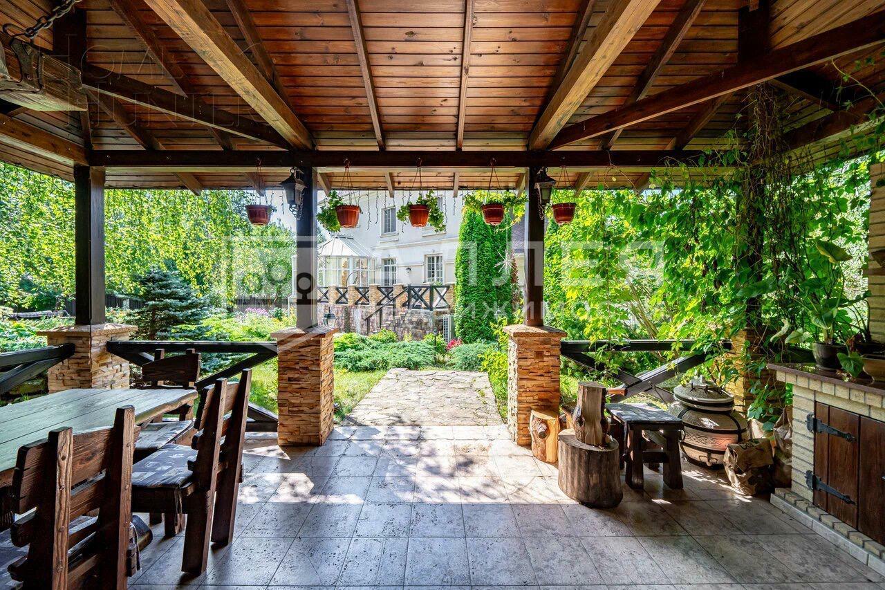 2-этажный коттедж 617.5 м² с отделкой