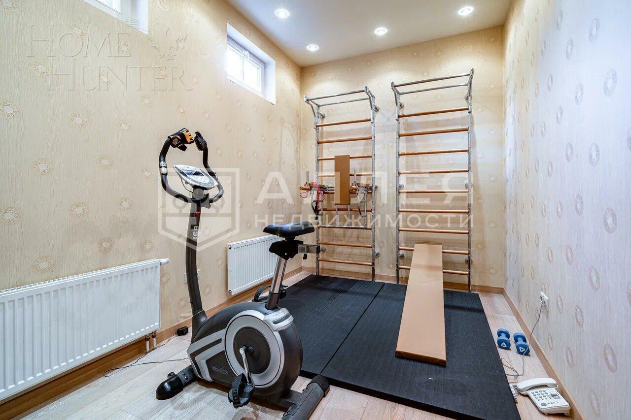 2-этажный коттедж 617.5 м² с отделкой