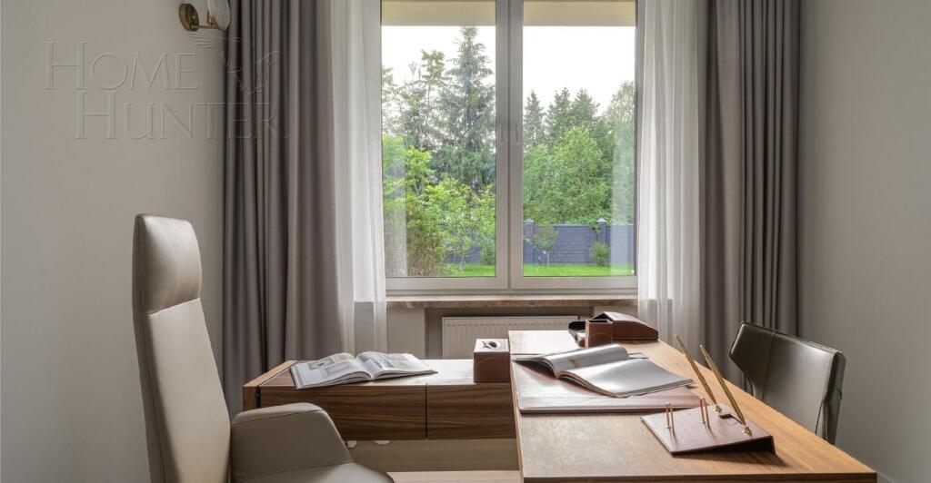 2-этажный коттедж 350 м² с отделкой