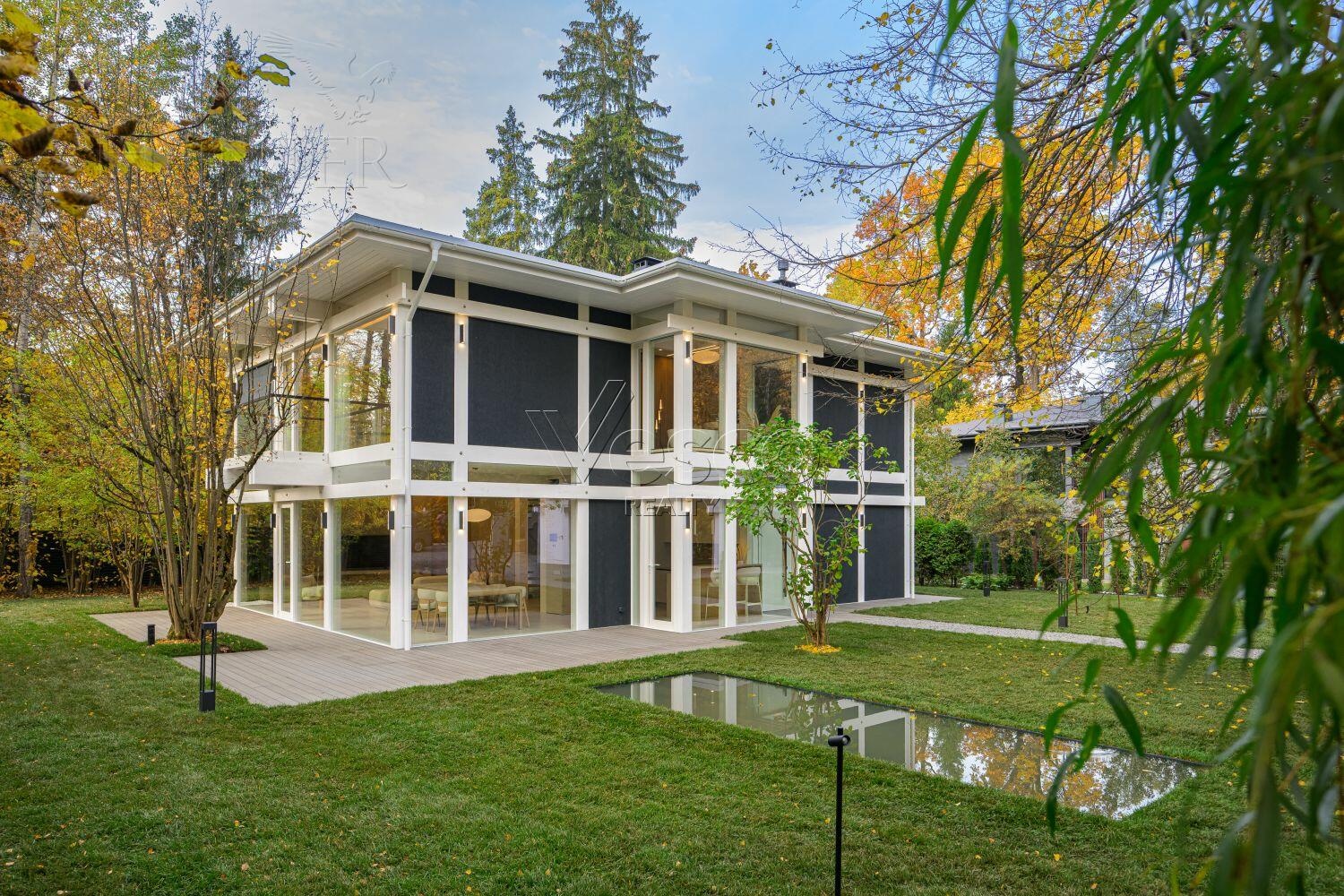 2-этажный коттедж 315 м² с отделкой