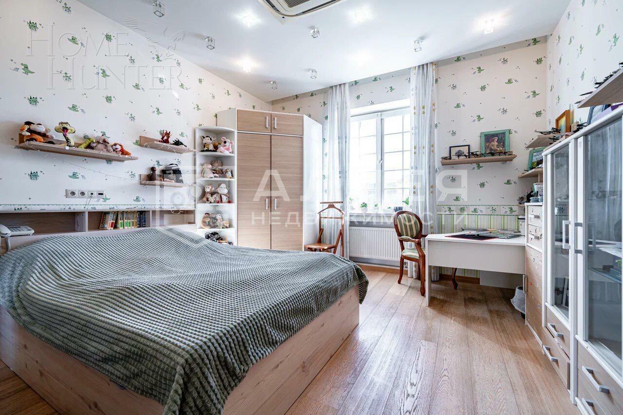 2-этажный коттедж 617.5 м² с отделкой