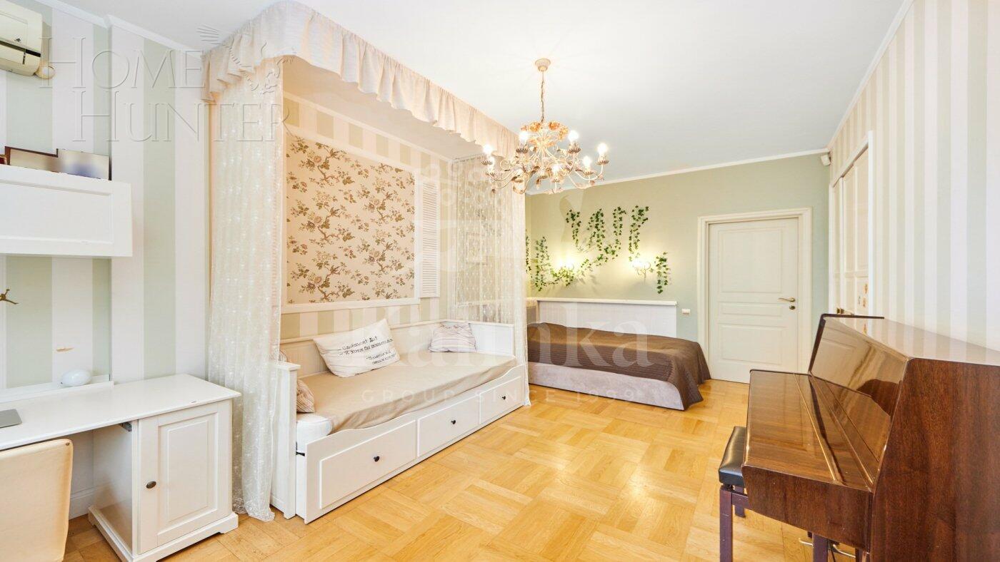 4-КОМН. КВАРТИРА С ОТДЕЛКОЙ 146.9 М² НА 2 ЭТАЖЕ