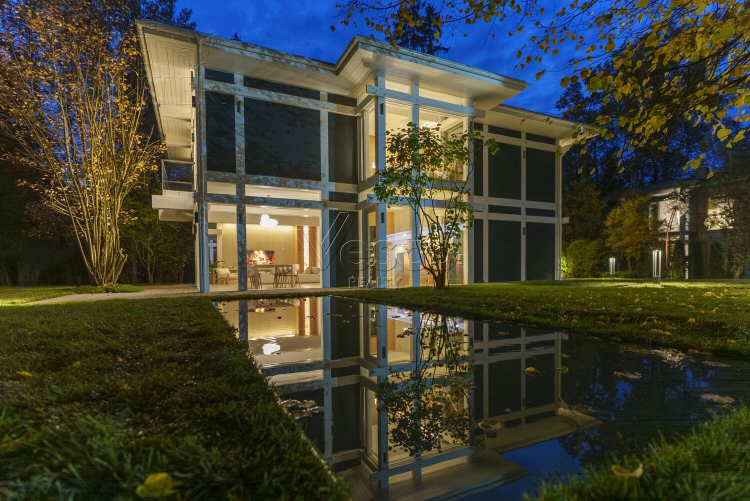 2-этажный коттедж 315 м² с отделкой