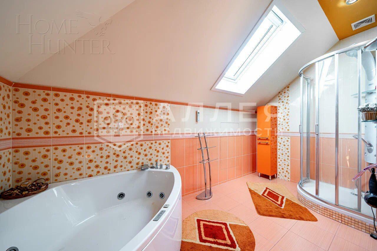 2-этажный коттедж 617.5 м² с отделкой