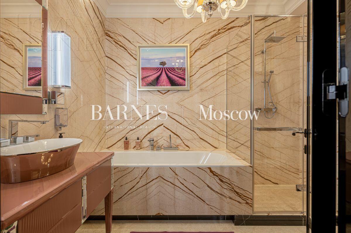 5-КОМН. КВАРТИРА С ОТДЕЛКОЙ 242.42 М² НА 6 ЭТАЖЕ